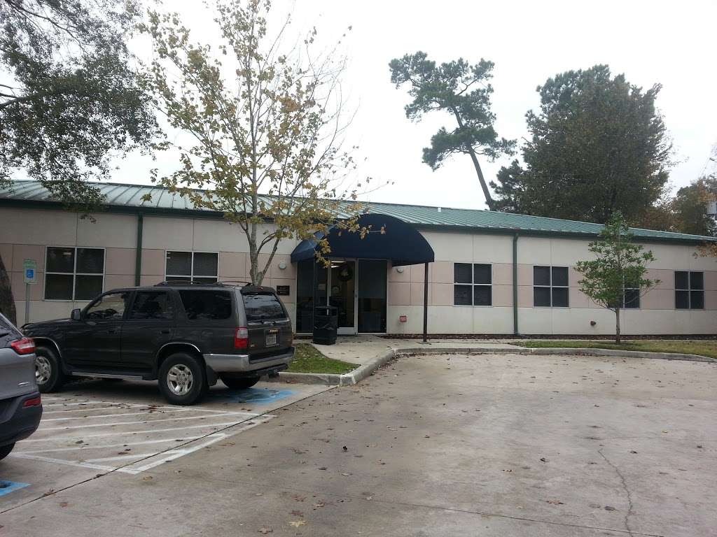 Community Clinic | 101 Pine Manor Dr, Conroe, TX 77385, USA | Phone: (281) 364-7889