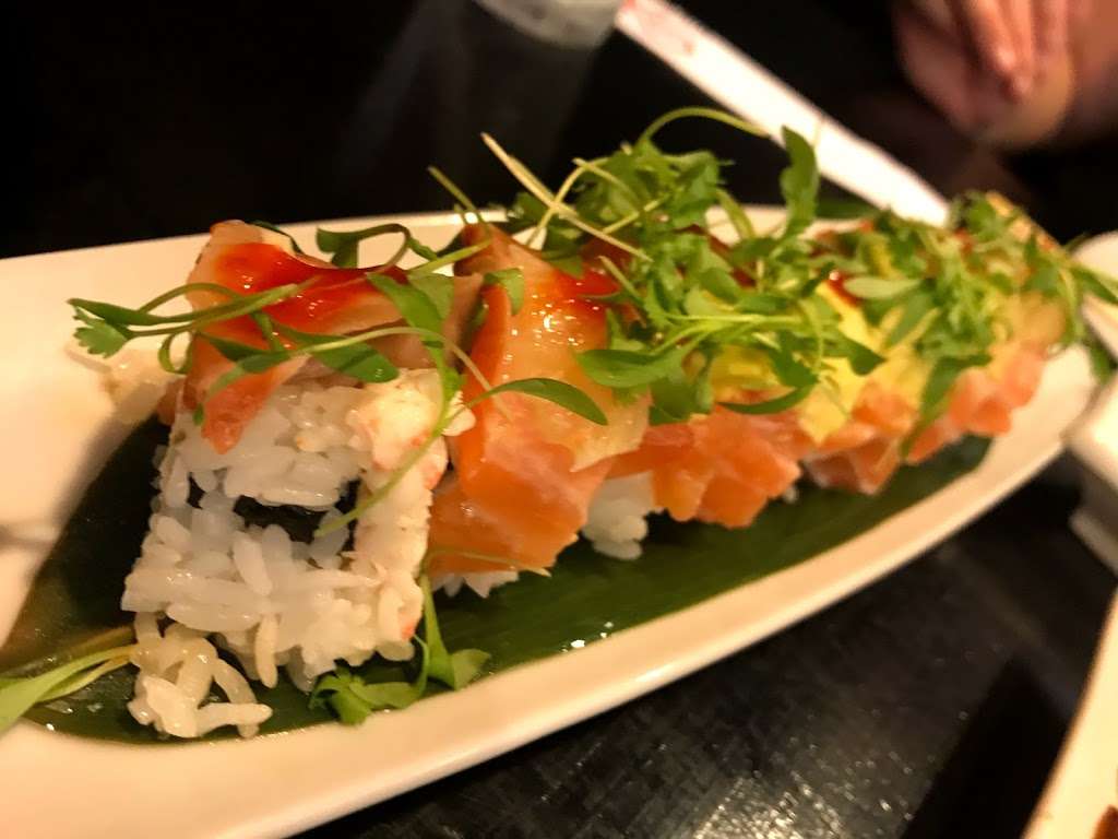 Ika Sushi & Grill | 2322 Proctor Valley Rd, Chula Vista, CA 91914, USA | Phone: (619) 941-2133