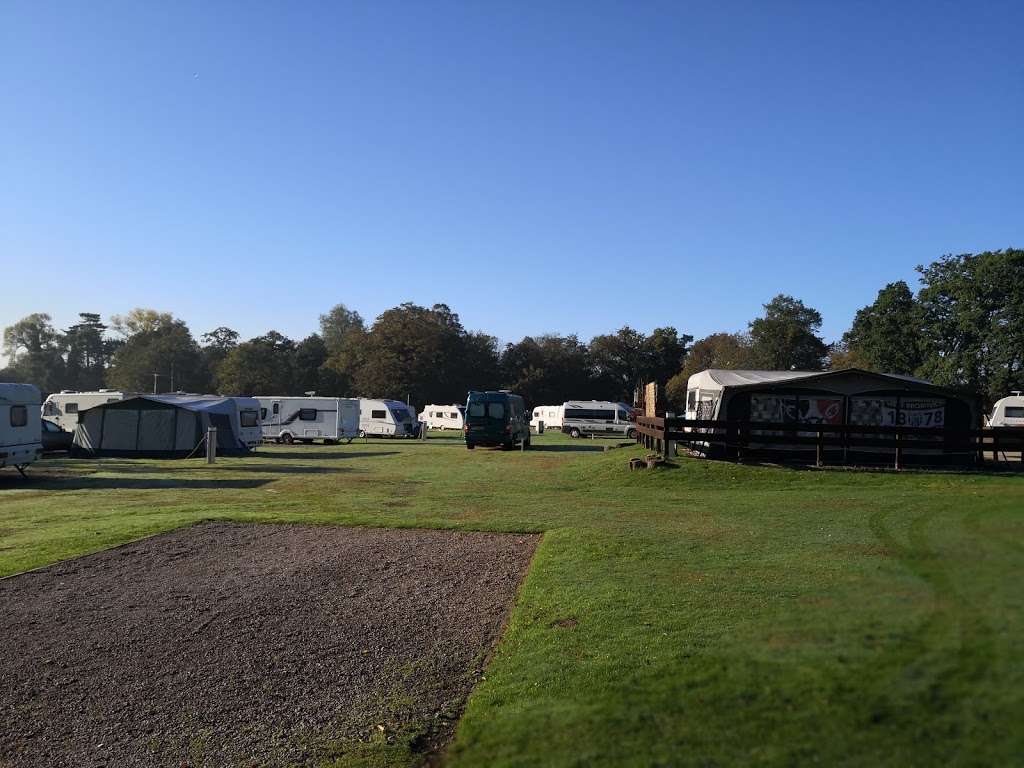 Theobalds Park Camping and Caravanning Club Site | Theobalds Park, Bulls Cross Ride, Goffs Oak, Waltham Cross EN7 5HS, UK | Phone: 01992 620604