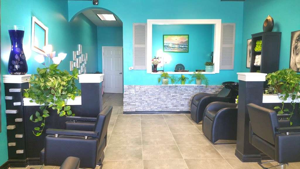 Small Talk Hair Care | 1600 W League City Pkwy, League City, TX 77573, USA | Phone: (281) 557-8888