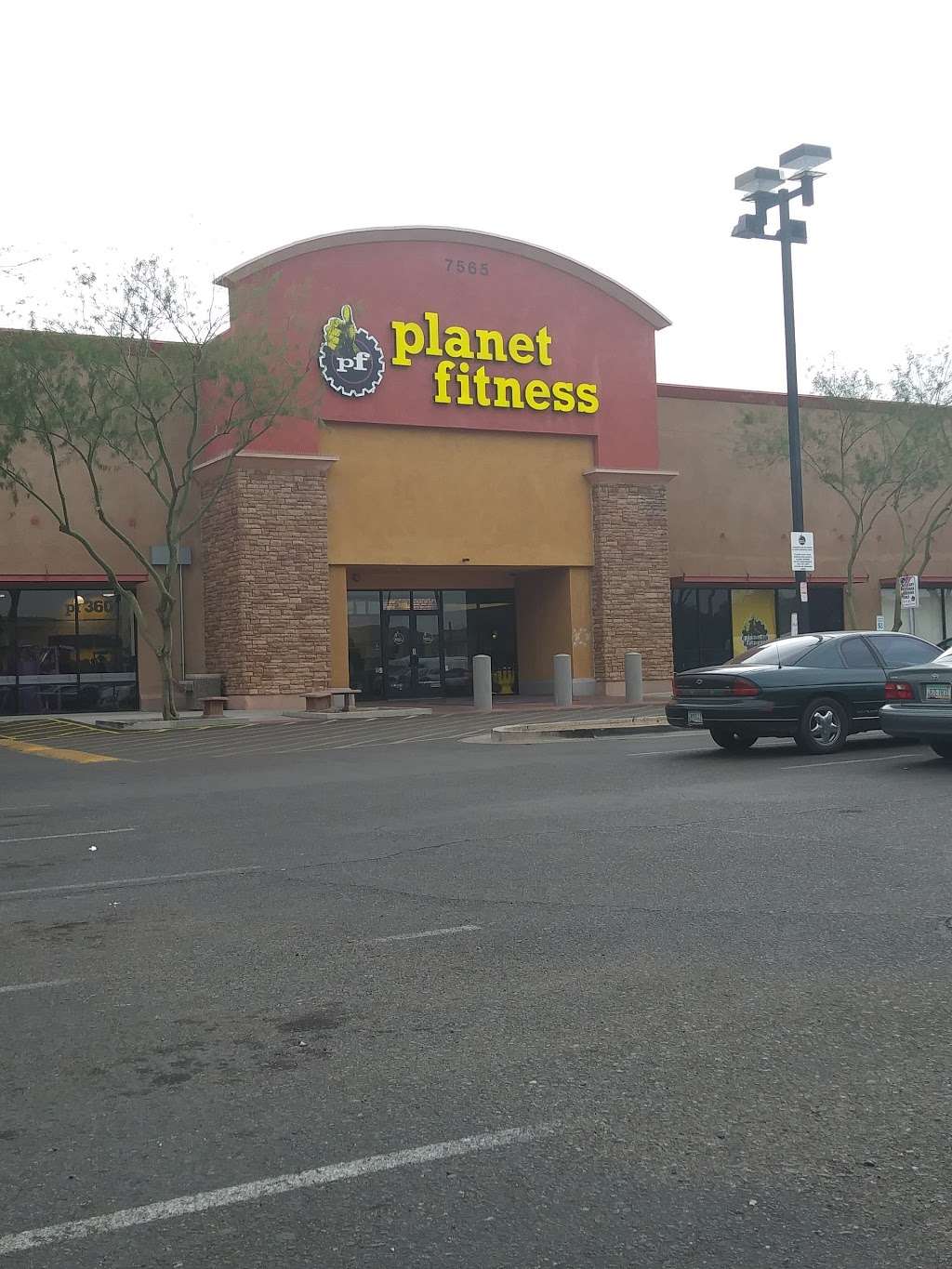 Planet Fitness | 7565 W Peoria Ave, Peoria, AZ 85345, USA | Phone: (623) 792-5211