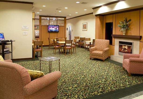 Fairfield Inn & Suites by Marriott Boston Milford | 1 Fortune Blvd, Milford, MA 01757, USA | Phone: (508) 478-0900