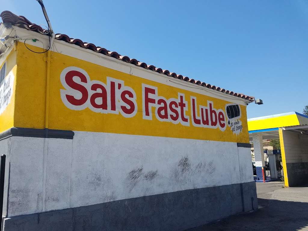 Sals fast Lube #2 | 10802 Whittier Blvd, Whittier, CA 90606, USA | Phone: (562) 692-1222