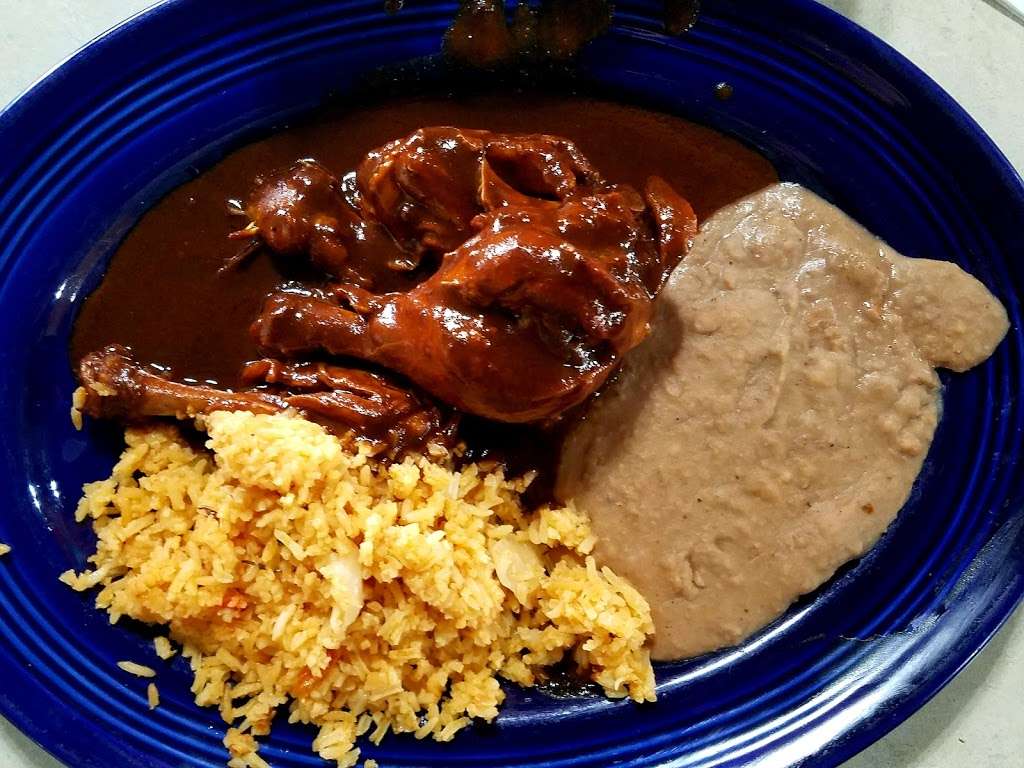 Sonias Restaurante Mexicano | 10447 Nacogdoches Rd, San Antonio, TX 78217, USA | Phone: (210) 653-9092