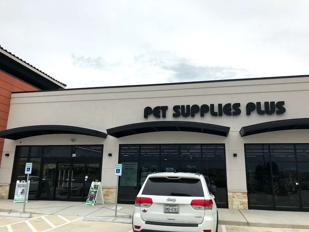 Pet Supplies Plus | 1357 E League City Pkwy #200, League City, TX 77573 | Phone: (281) 525-6302