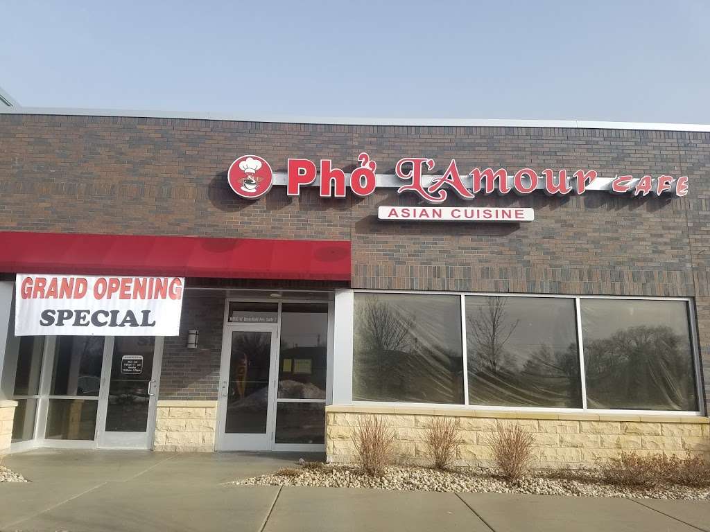 Pho LAmour Cafe | 16960 W Greenfield Ave Suite 2, Brookfield, WI 53005, USA | Phone: (262) 202-8018