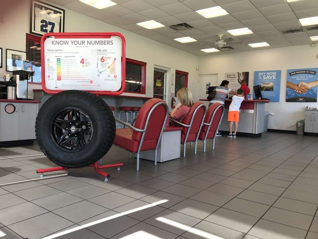 Discount Tire | 2150 E Semoran Blvd, Apopka, FL 32703 | Phone: (407) 889-9113