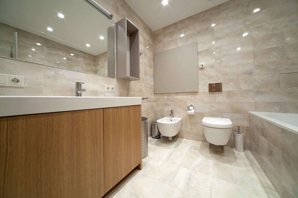 CF Home Improvements - Home Improvement Contractor, Bathroom Rem | 1461 10th St, West Babylon, NY 11704 | Phone: (631) 246-3533