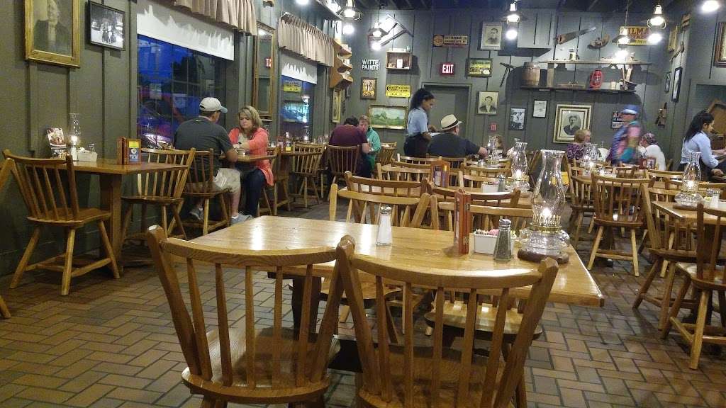 Cracker Barrel Old Country Store | 5304 N Galloway Ave, Mesquite, TX 75150 | Phone: (972) 681-9351