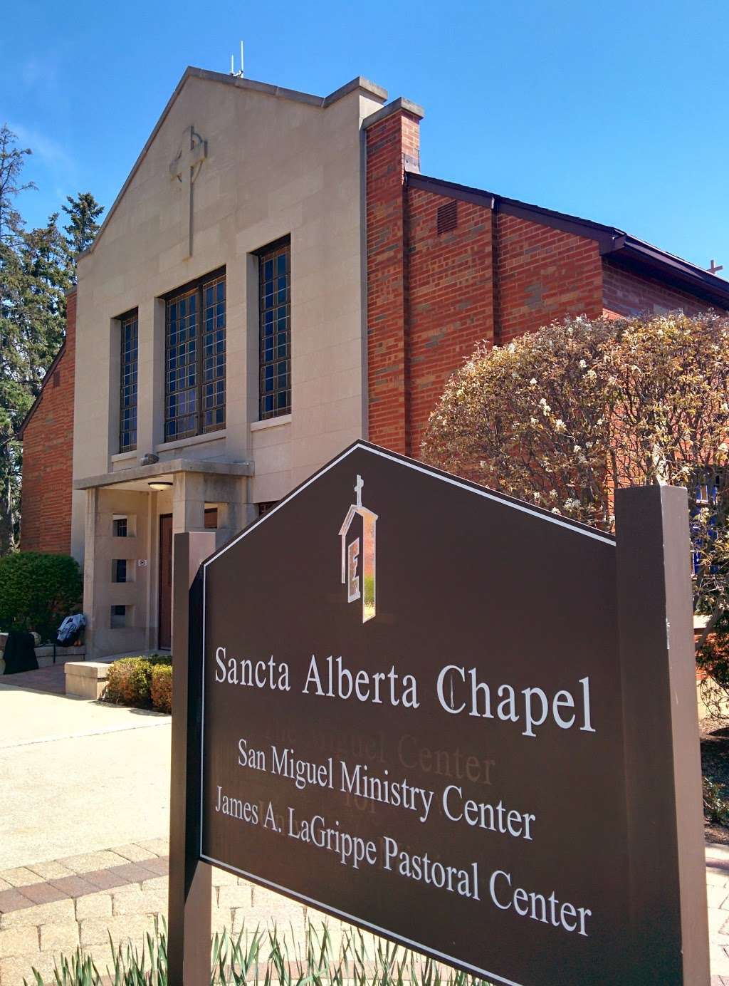 Sancta Alberta Chapel | Romeoville, IL 60446, USA