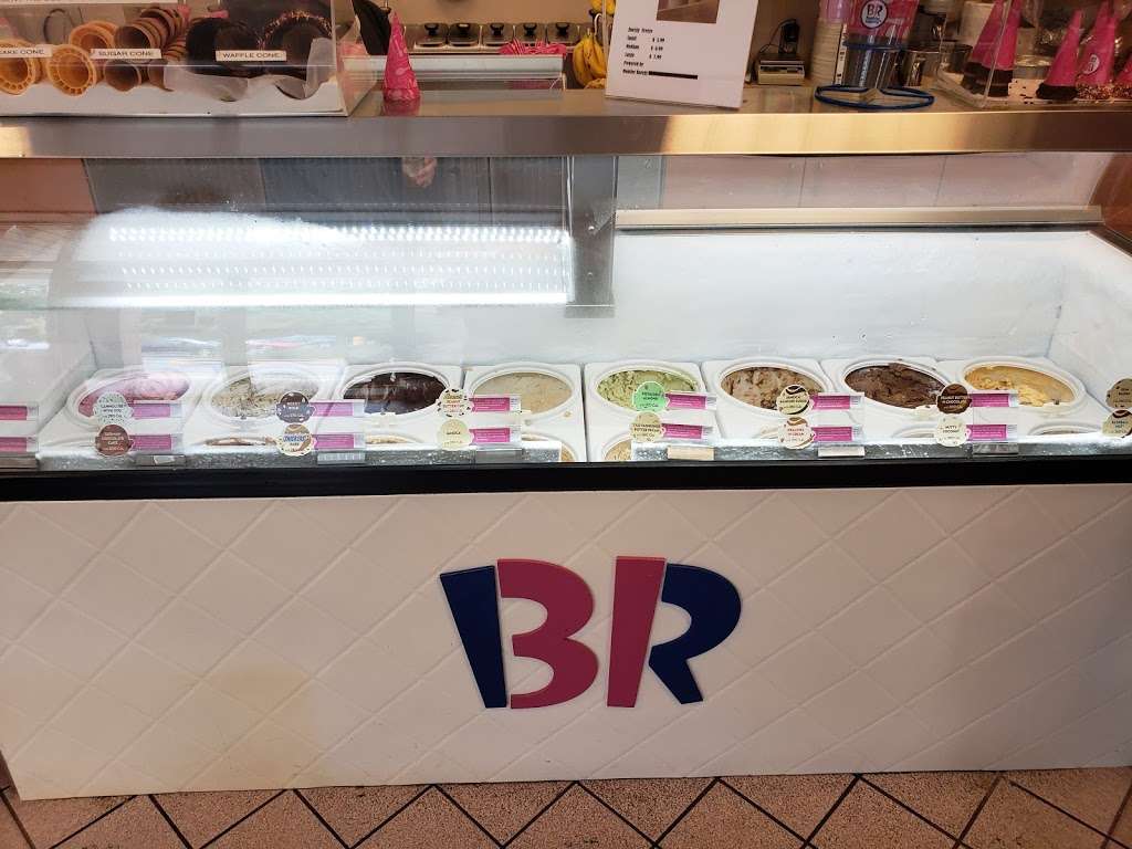 Baskin-Robbins | Huntsman Sq Shopping Ctr, 7561 Huntsman Blvd, Springfield, VA 22153 | Phone: (703) 451-1818