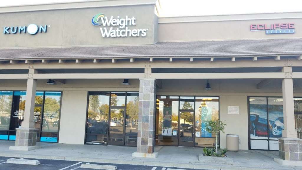 WW (Weight Watchers) | 1046 W Alameda Ave, Burbank, CA 91506, USA | Phone: (800) 651-6000