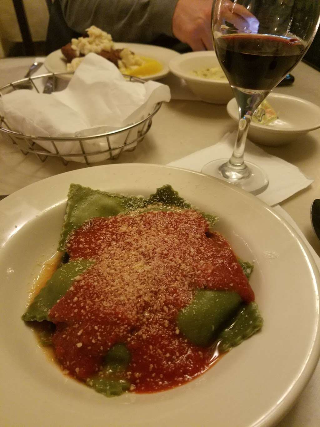 Fasageos Italian Restaurant | 724 Ridge Rd, Sellersville, PA 18960, USA | Phone: (215) 257-3545