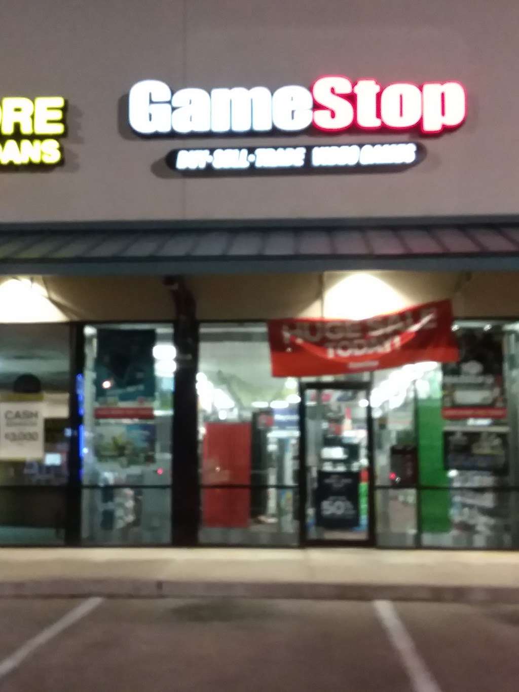 GameStop | 9001 Spencer Hwy #128, La Porte, TX 77571, USA | Phone: (281) 479-3972