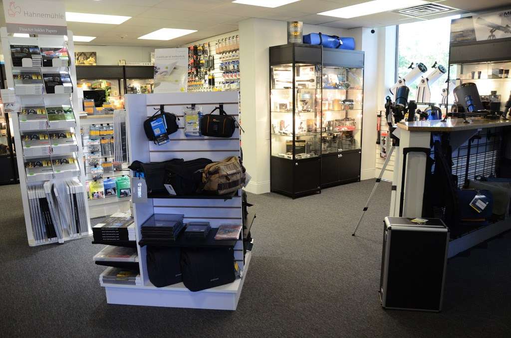 Helix Camera & Video | 100 N Walnut St, Itasca, IL 60143 | Phone: (312) 421-6000