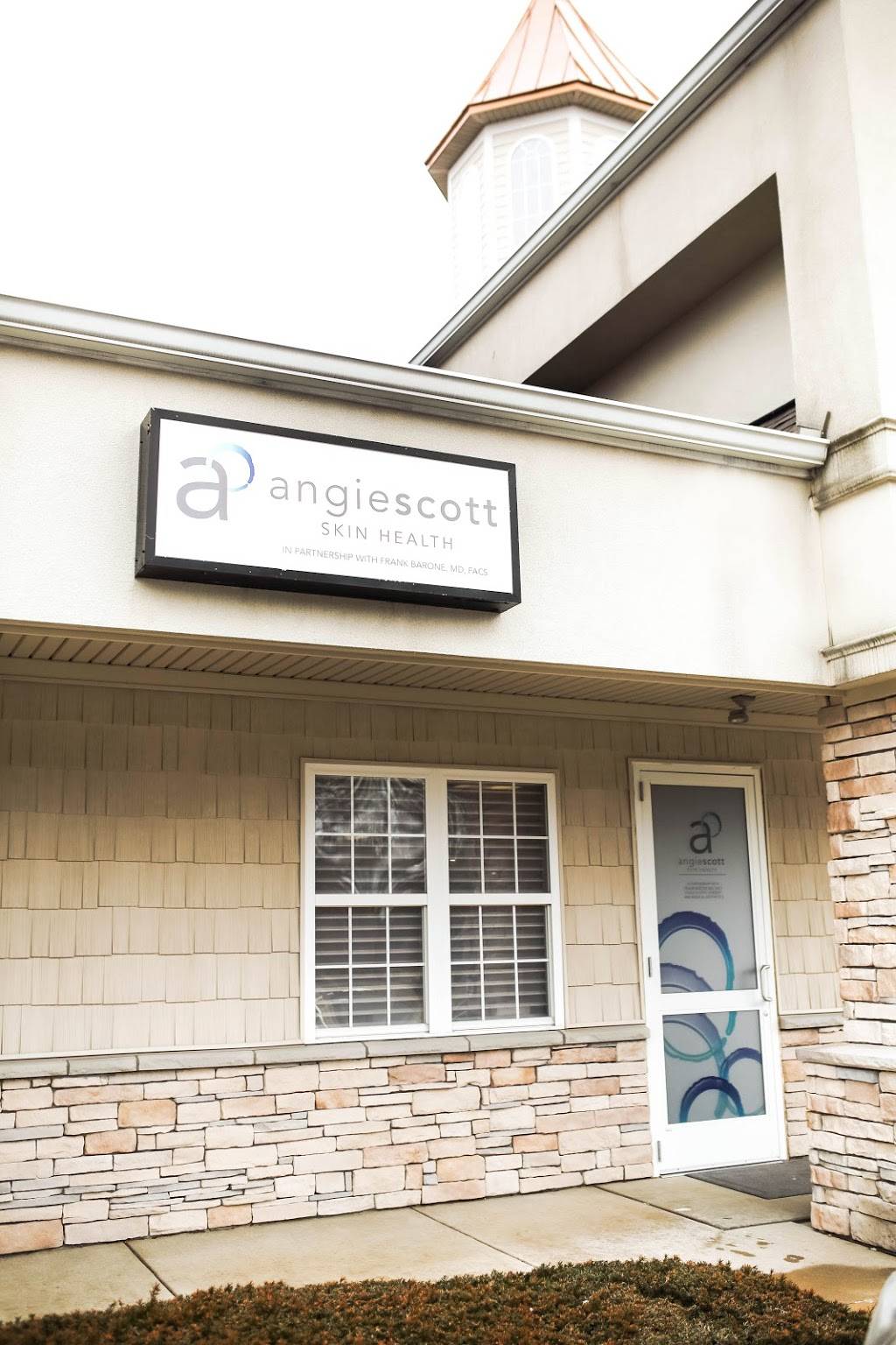 Angie Scott Skin Health | 3409 W Sterns Rd, Lambertville, MI 48144, USA | Phone: (734) 568-6066