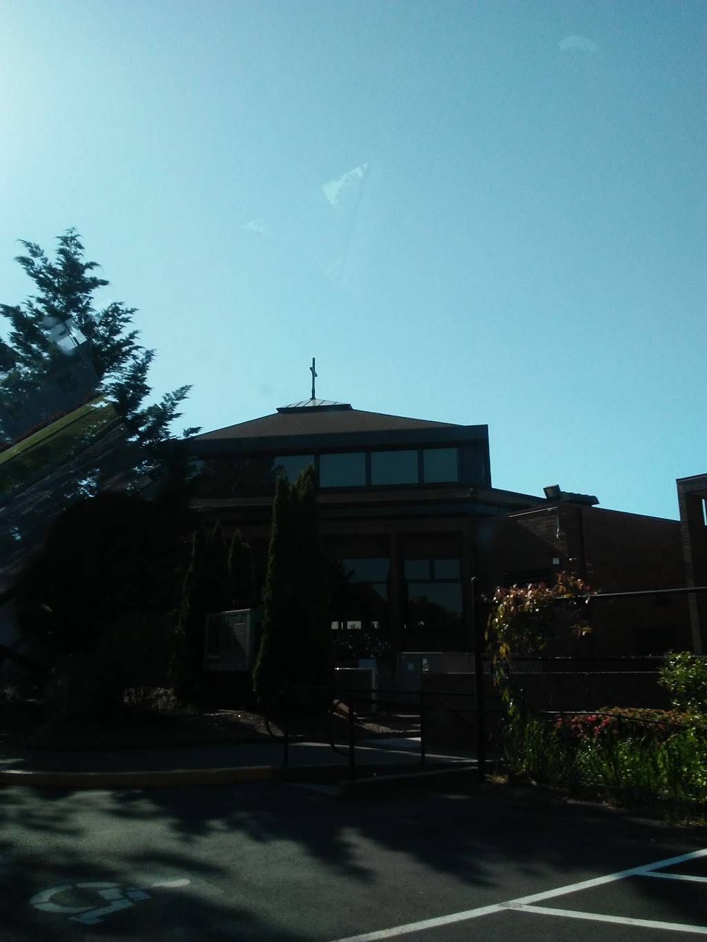Holy Trinity Catholic Church | 13715 SW Walker Rd, Beaverton, OR 97005, USA | Phone: (503) 643-9528