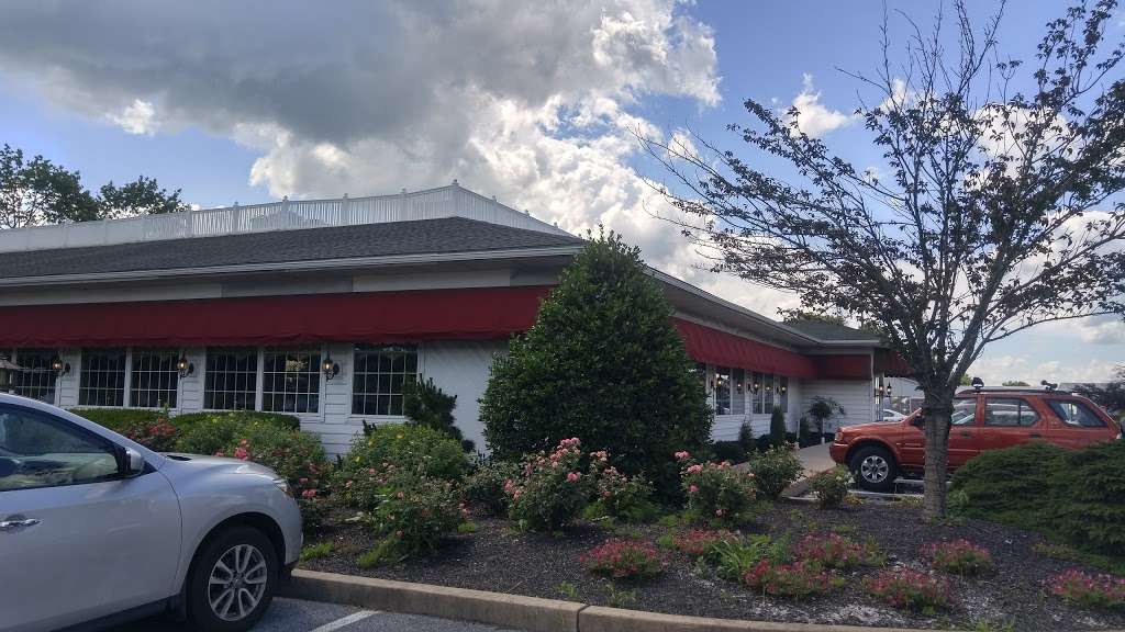 Country Fare Restaurant | 498 E Lincoln Ave, Myerstown, PA 17067, USA | Phone: (717) 866-9043