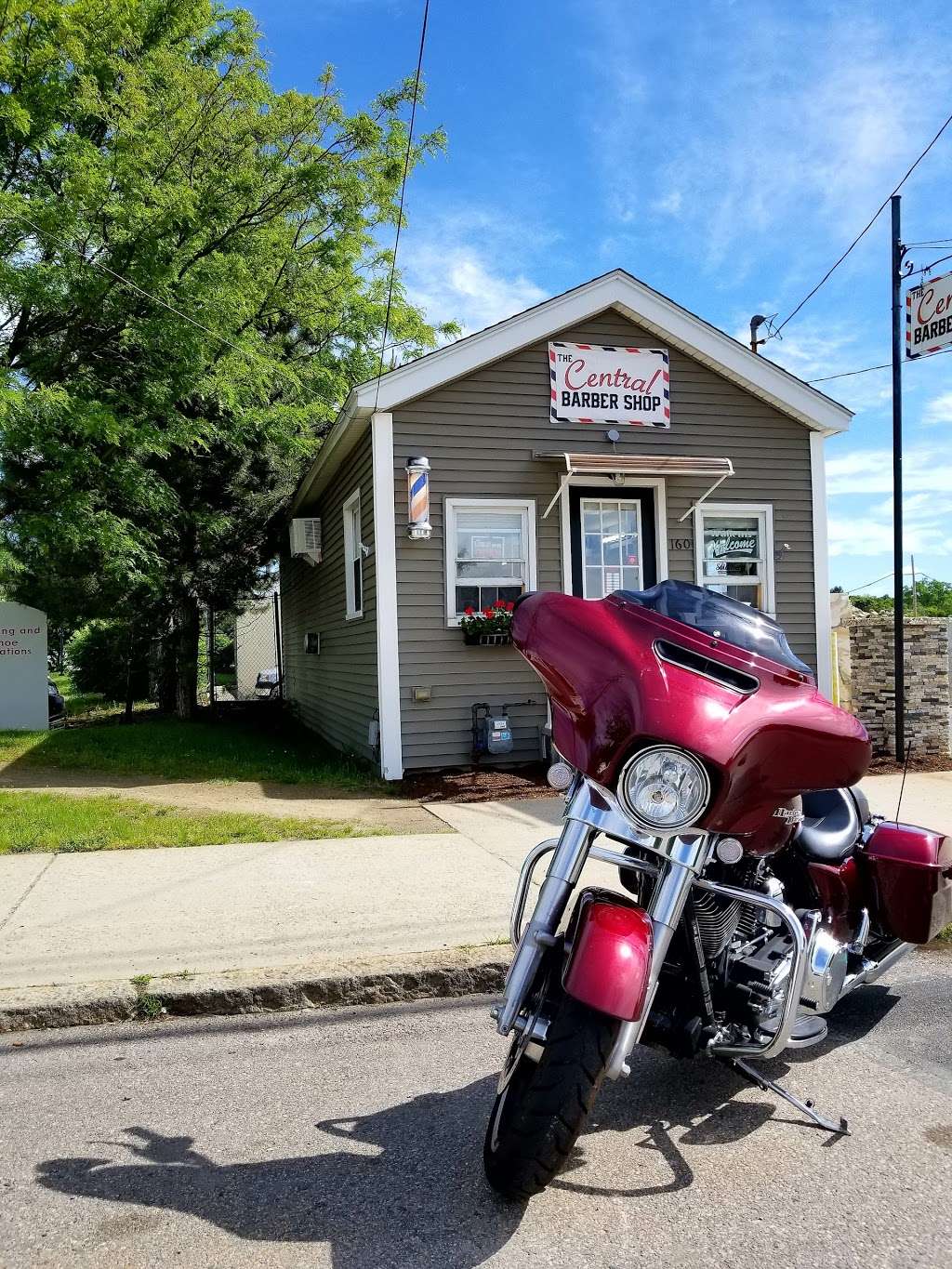 The Central Barbershop | 160 Central St, Milford, MA 01757, USA | Phone: (508) 244-1650