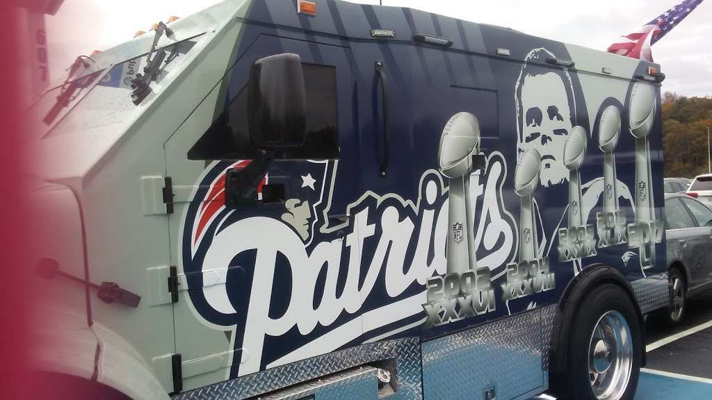 Gillette Stadium: Lot 3 | 24 Patriot Pl, Foxborough, MA 02035, USA