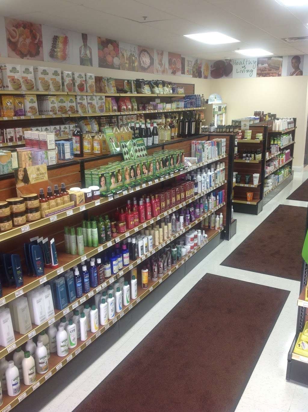 Living Well Pharmacy and Health Store | 723 N Broad St, Middletown, DE 19709, USA | Phone: (302) 378-8228