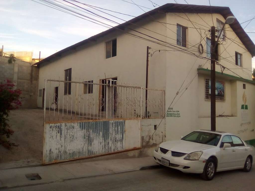 Iglesia Adventista del Séptimo Día - Puerta del Sol | 22207, Geuseppi 4830, Puerta del Sol, 22207 Tijuana, B.C., Mexico
