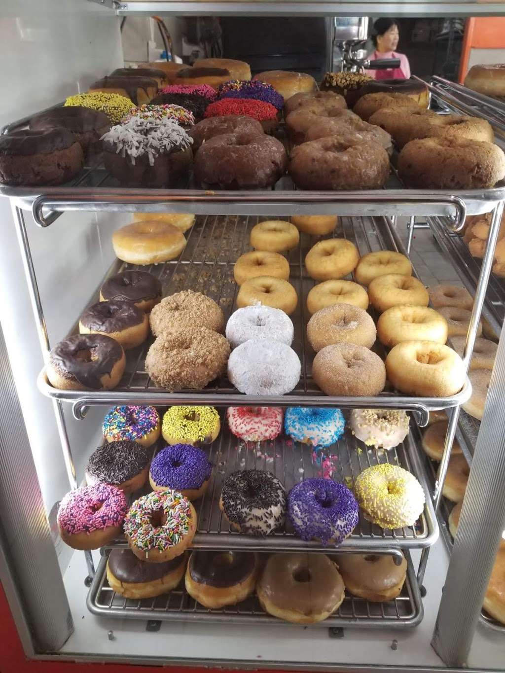 Dawn Donuts | 1020 S White Rd, San Jose, CA 95127, USA | Phone: (408) 272-9141