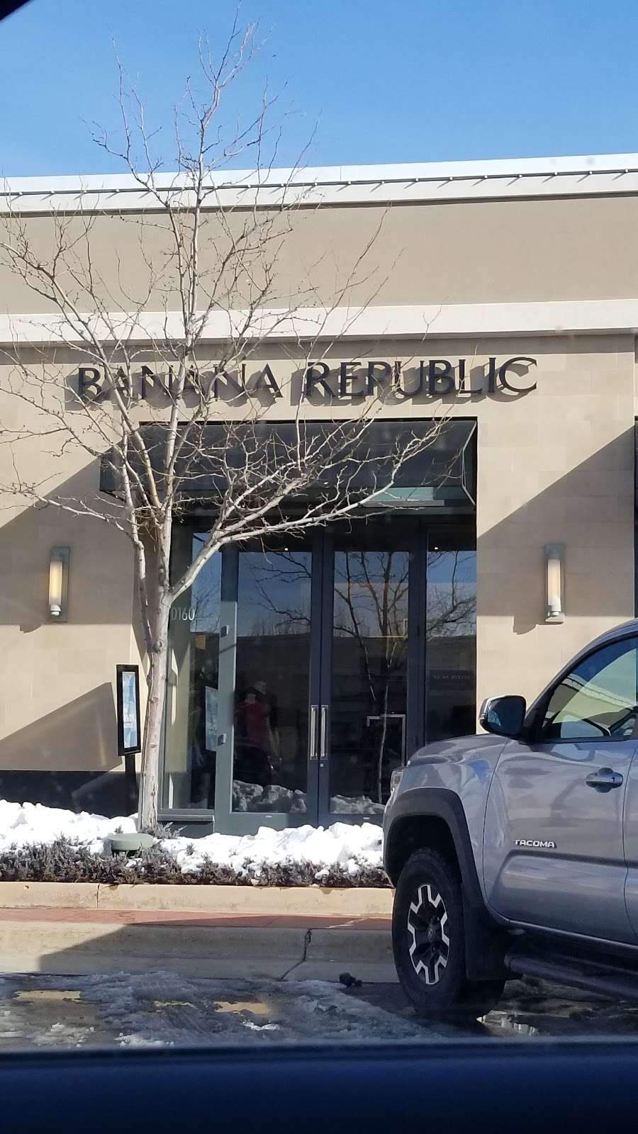 Banana Republic | 5957 Sky Pond Dr Suite 160, Loveland, CO 80538, USA | Phone: (970) 663-9426