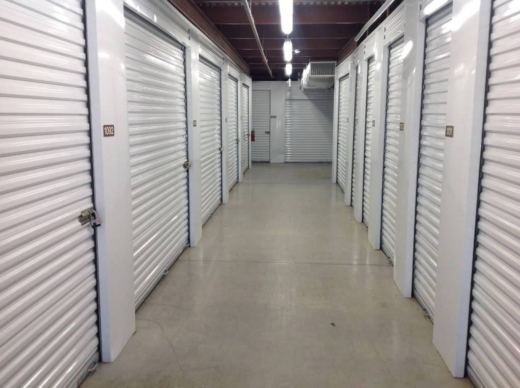 Life Storage | 3901 Behrman Pl, New Orleans, LA 70114, USA | Phone: (504) 309-4004