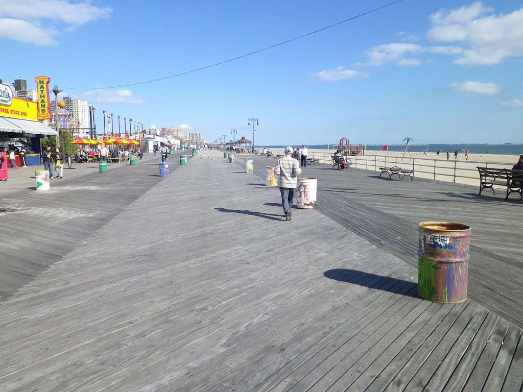 Brighton Beach | 201-299 Riegelmann Boardwalk, Brooklyn, NY 11235