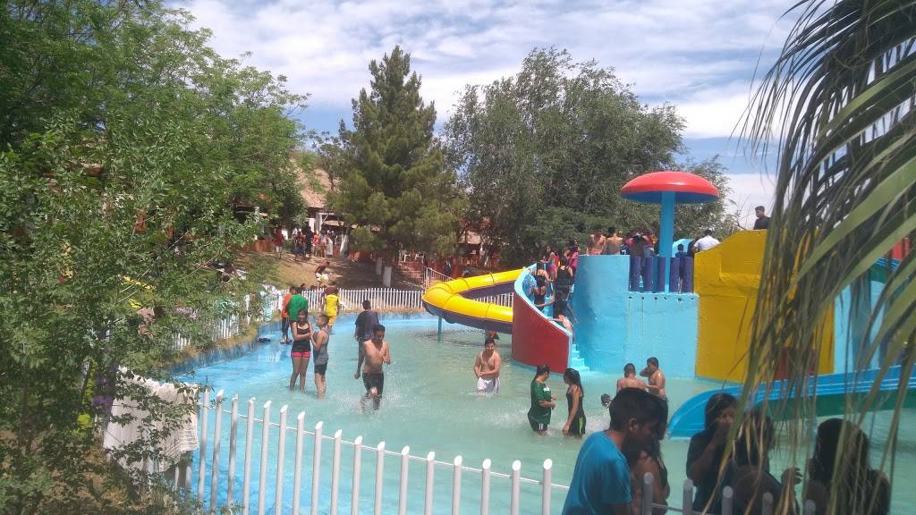 Fun Splash Balneario | Cdad. Juarez - El Porvenir, Parcelas Ejido Zaragoza, 32590 Cd Juárez, Chih., Mexico | Phone: 656 157 2555
