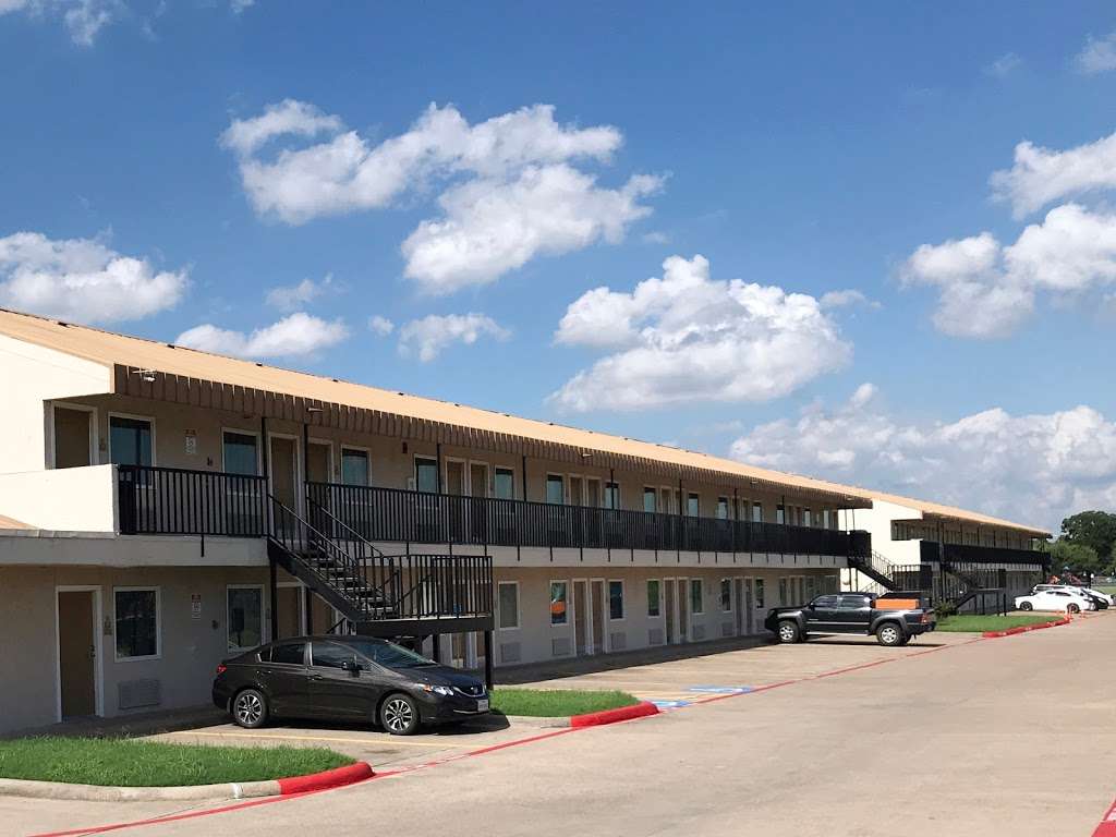Budget Inn of Texas | 3911 US-80, Mesquite, TX 75150, USA | Phone: (972) 613-6684