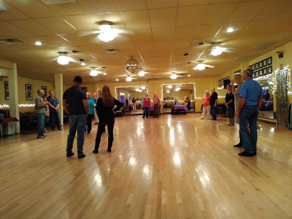 Walters Dance Center LLC | 5023 Minnesota Ave, Kansas City, KS 66102, USA | Phone: (913) 287-3355