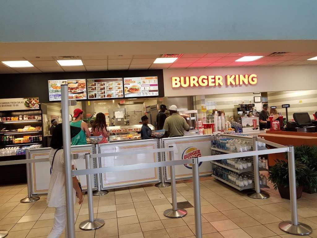 Burger King | 200 Uncle Peters Rd, Trenton, NJ 08620, USA | Phone: (609) 585-1155