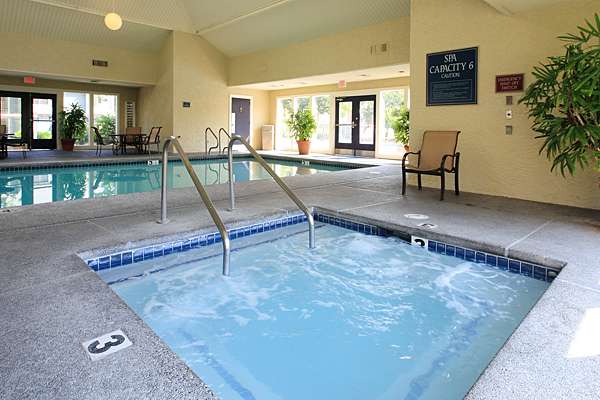 The Pointe Apartments | 2550 Hilborn Rd, Fairfield, CA 94534, USA | Phone: (707) 410-0006