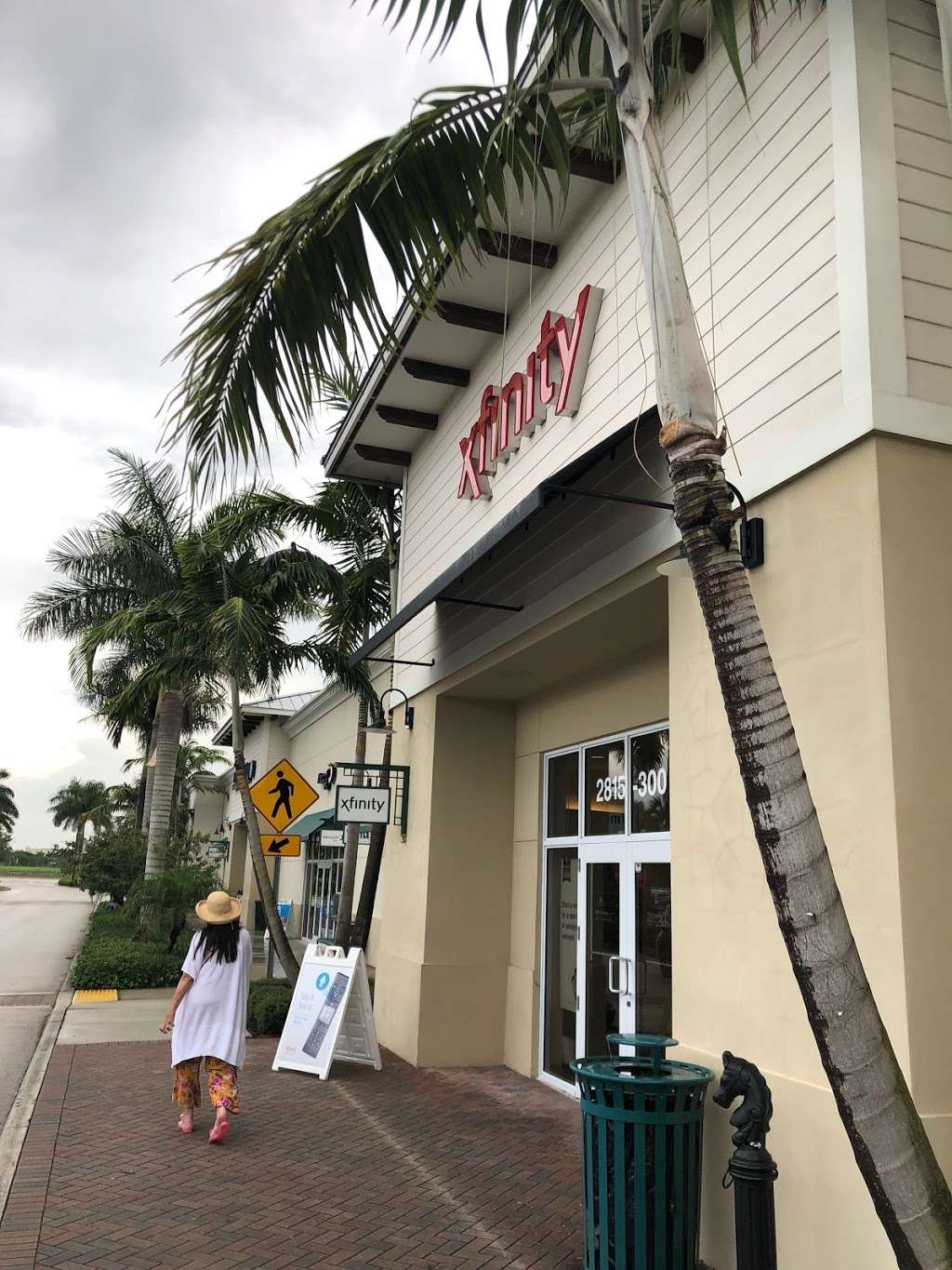 Xfinity Store By Comcast 2815 Fl 7 Suite 300 Wellington Fl 33414 Usa