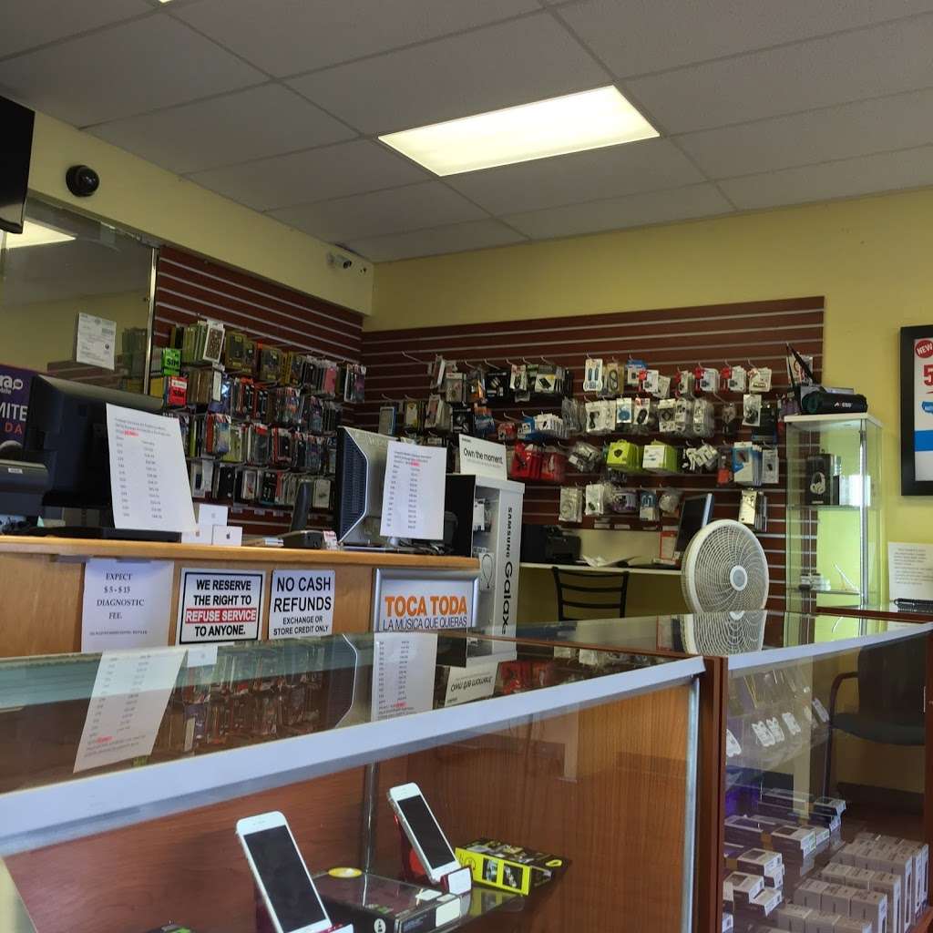 Metro by T-Mobile | 15528 Crenshaw Blvd, Gardena, CA 90249, USA | Phone: (310) 817-5433