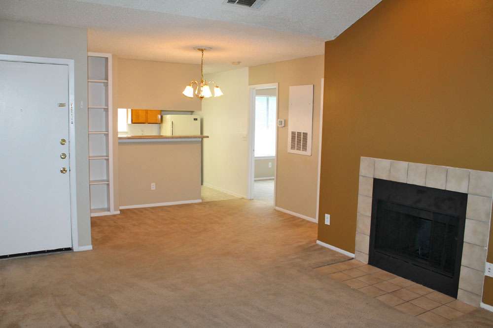 Salem Creek Apartments | 803 Flame Cir, San Antonio, TX 78221 | Phone: (210) 921-0083