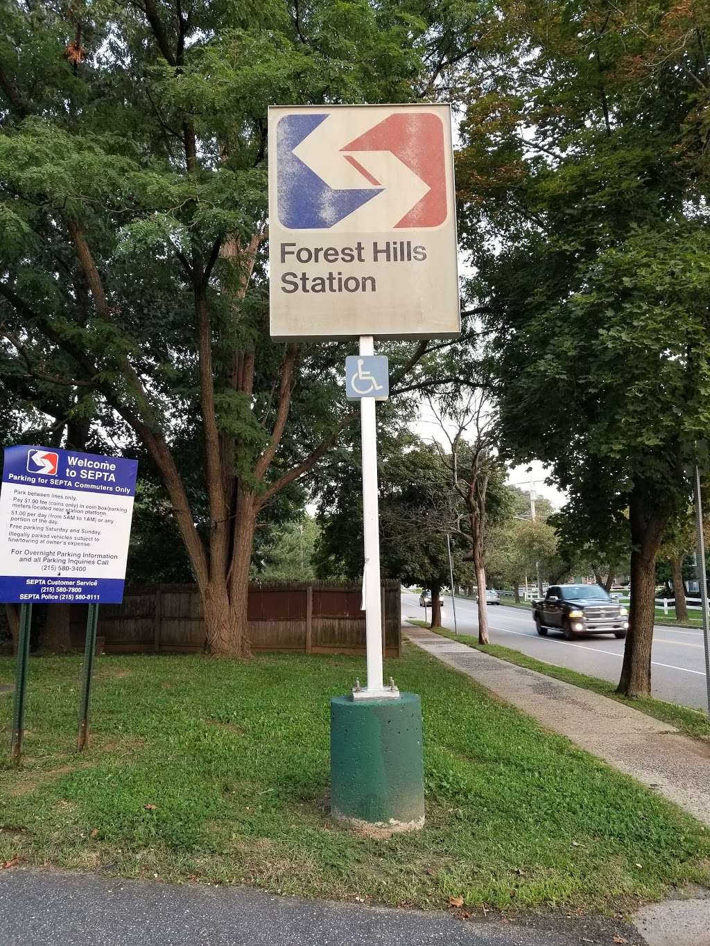 Forest Hill Station Parking Lot | 299 Byberry Rd, Philadelphia, PA 19116, USA | Phone: (215) 580-7800