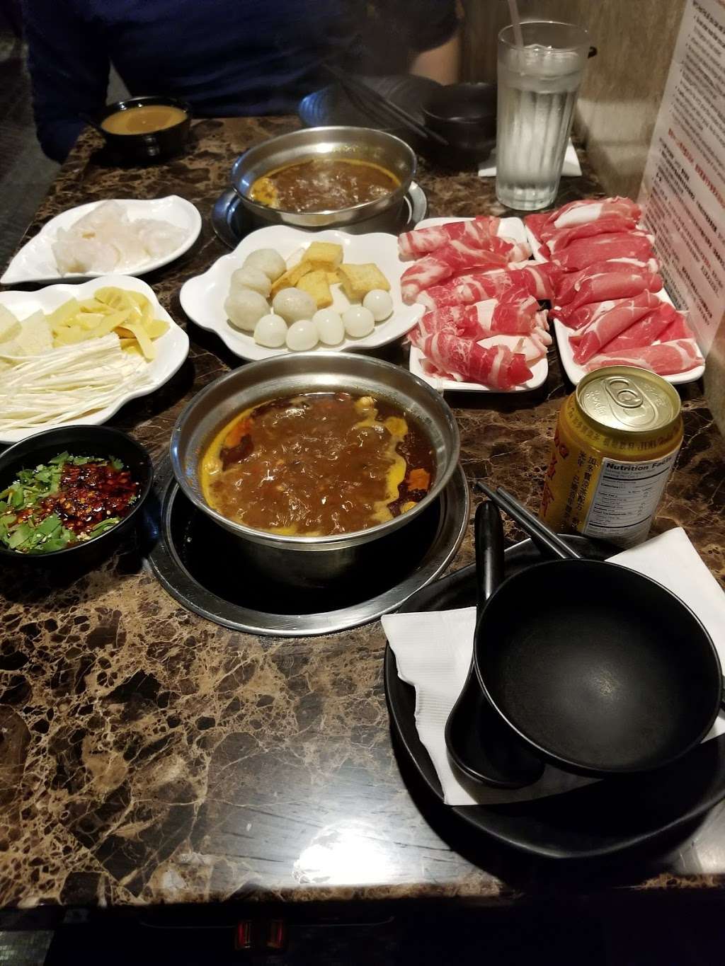 99C Hot Pot | 9992 Main Street, Fairfax, VA 22031 | Phone: (703) 865-7773