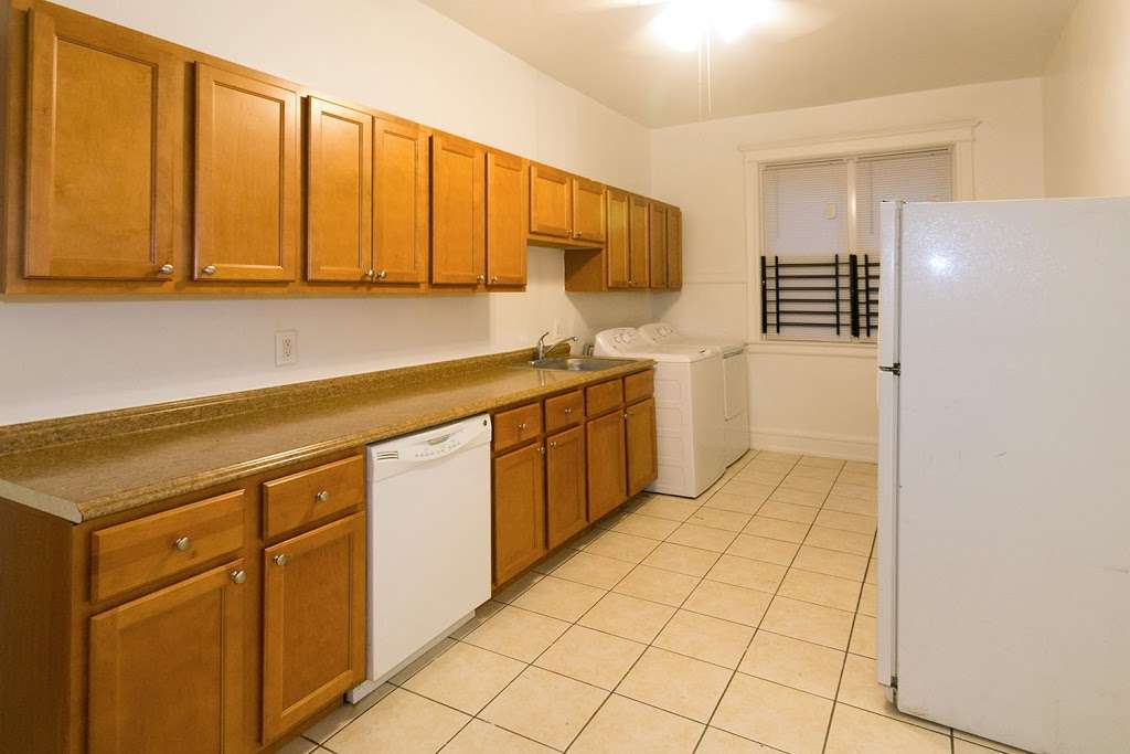 1358 East 58th Street Apartments | 1358 E 58th St, Chicago, IL 60637 | Phone: (773) 825-6651