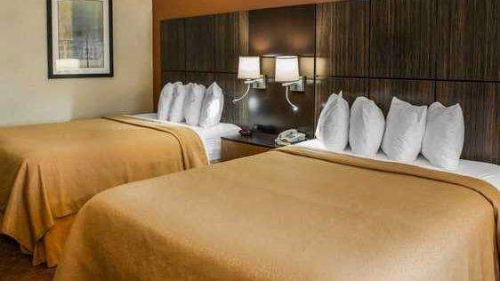 Quality Inn | 150 N Lovers Ln, Franklin, IN 46131, USA | Phone: (317) 346-6444