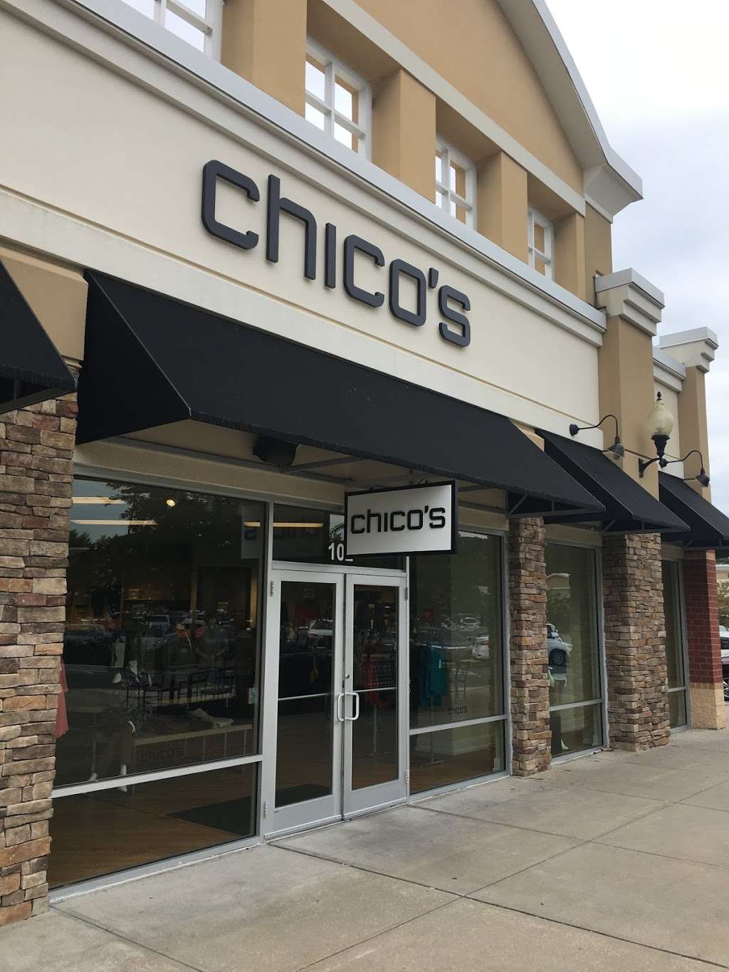 Chicos Outlets | 102 Outlet Center Dr Ste F080, Queenstown, MD 21658, USA | Phone: (410) 827-0251
