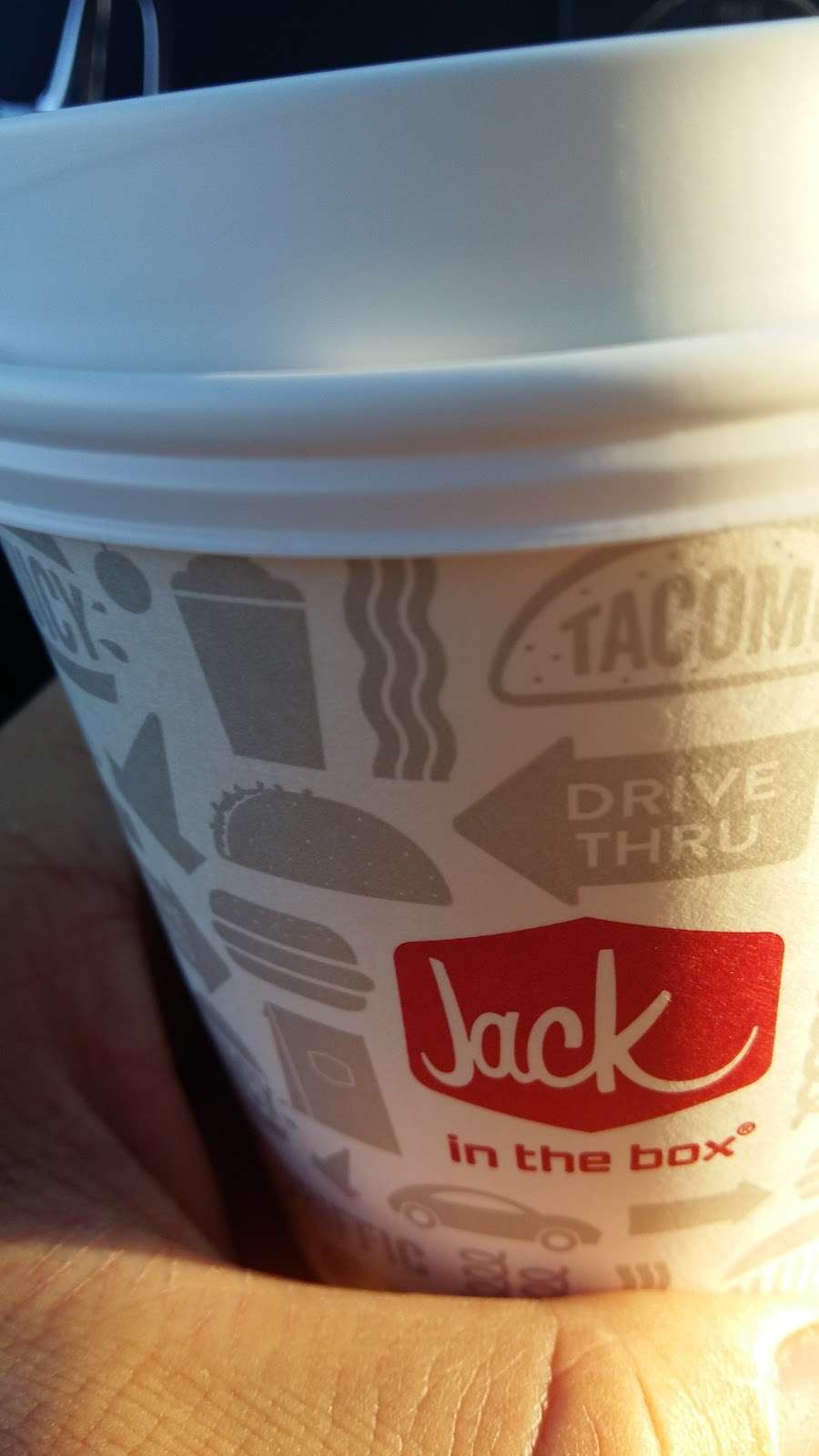 Jack in the Box | 2689 Pinole Valley Rd, Pinole, CA 94564, USA | Phone: (510) 758-2346