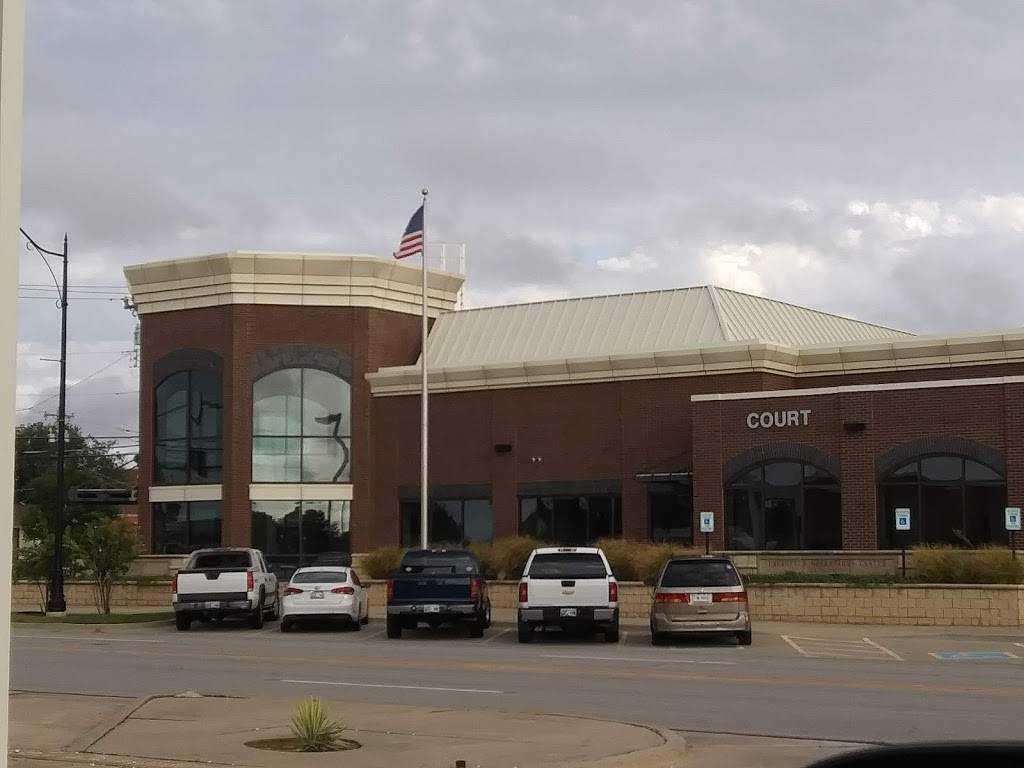 Moore Police Department | 117 E Main St, Moore, OK 73160, USA | Phone: (405) 793-5171