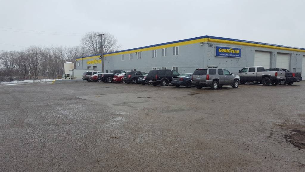 Wingfoot Commercial Tire Systems | 3815 Nicols Rd, Eagan, MN 55122, USA | Phone: (651) 454-0540