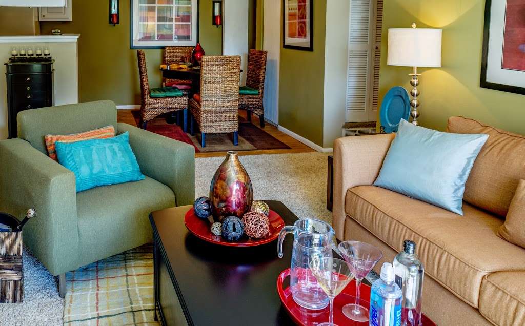 Montair Apartments | 8901 Grant St, Thornton, CO 80229, USA | Phone: (303) 428-7865