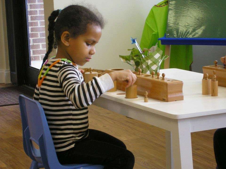 Top Hat Montessori | 18243 Flower Hill Way A, Gaithersburg, MD 20879, USA | Phone: (240) 813-0713