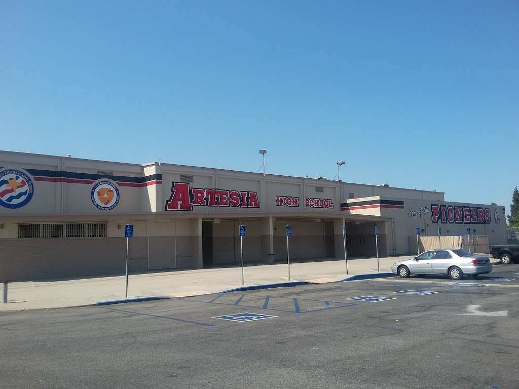 Artesia High School 12108 Del Amo Blvd, Lakewood, CA 90715