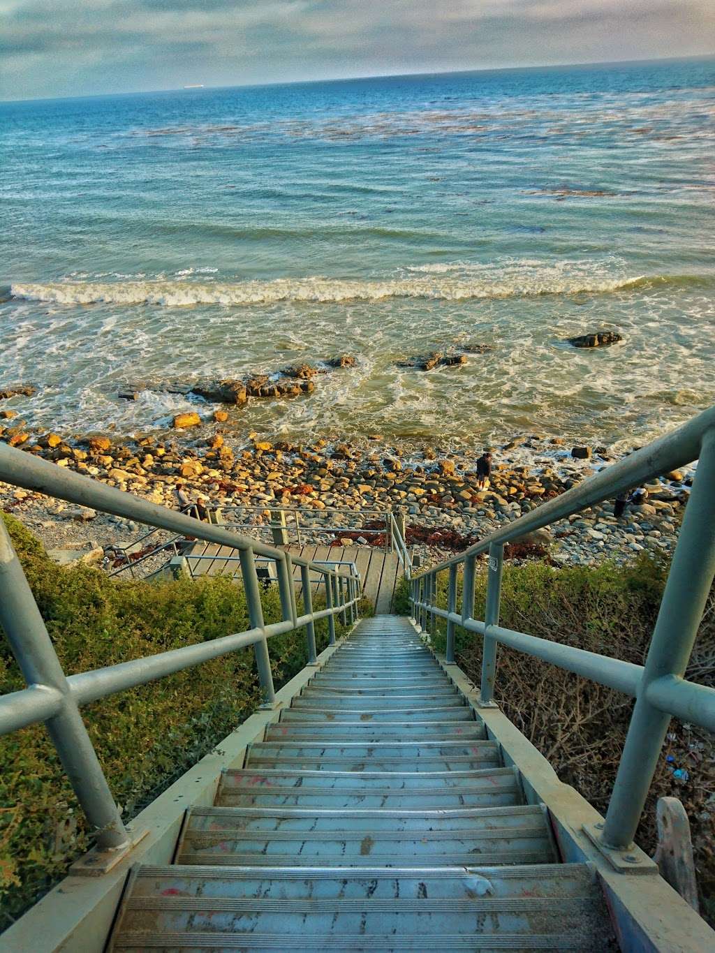 Stairway to ocean | 907-929 W Paseo Del Mar, San Pedro, CA 90731, USA